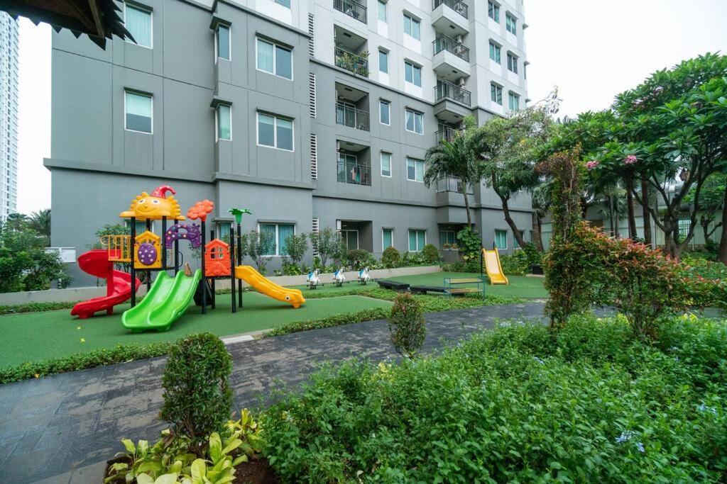 Appartement Comfy 1-bedroom View @ Jakarta, Scbd *