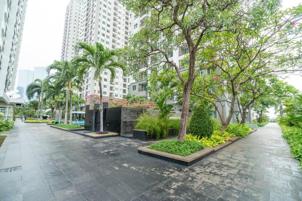 Apartment Comfy 1-bedroom View @ Jakarta, Scbd