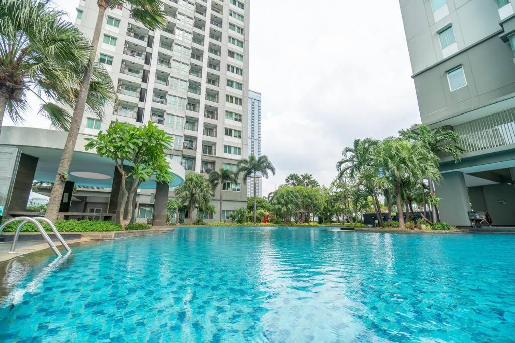 Comfy 1-bedroom View @ Jakarta, Scbd * Jakarta